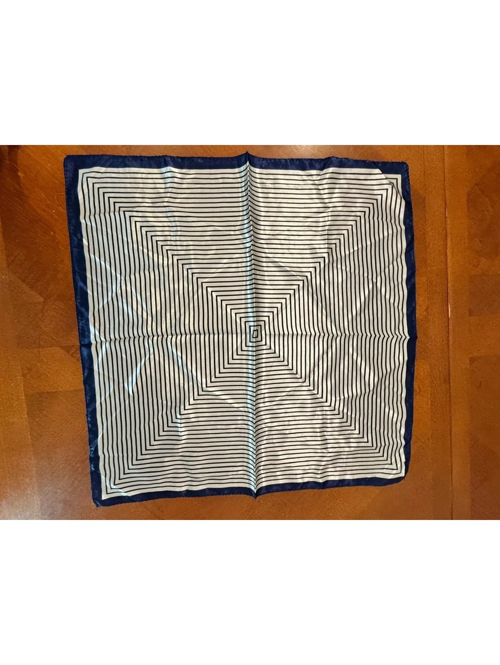 Square Scarf with Geometric Stripe Pattern in Navy and White 327
